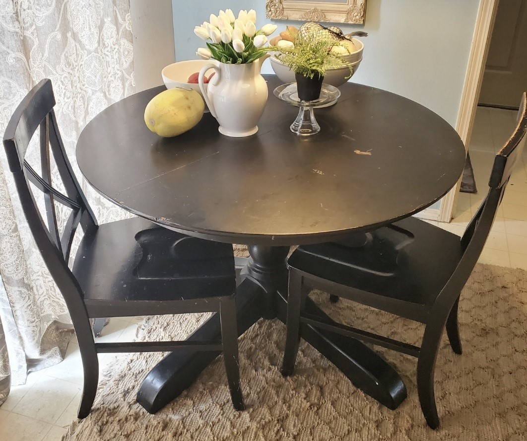 The Before Of My Easy Breakfast Nook Makeover