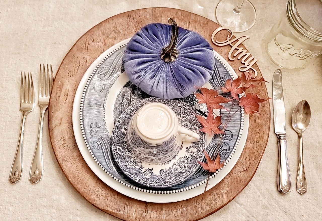 5 Easy Thanksgiving Place Settings Ideas.