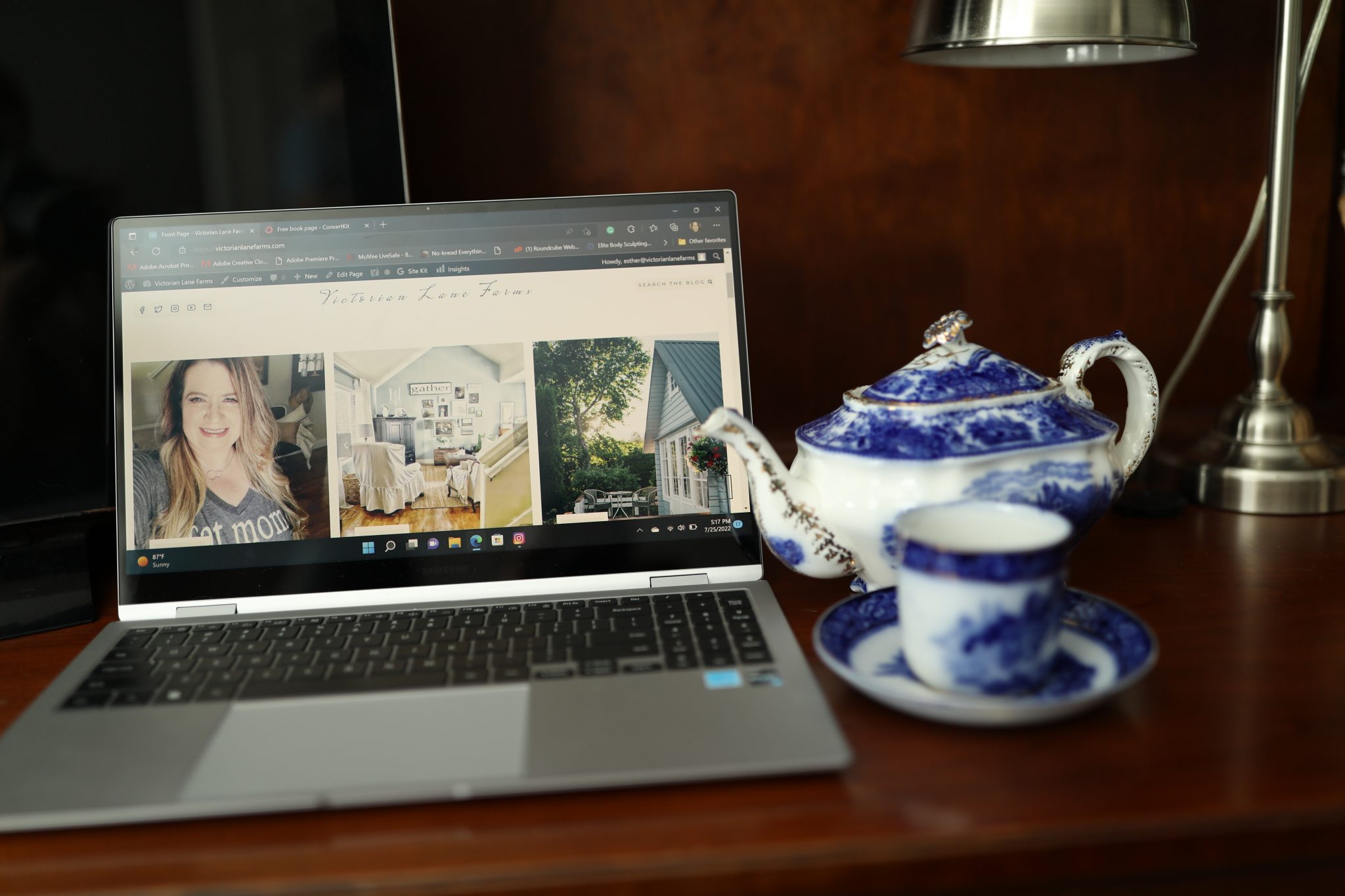 How to Make a Gingerbread Garland with Dictionary Pages Victorian Lane Farms