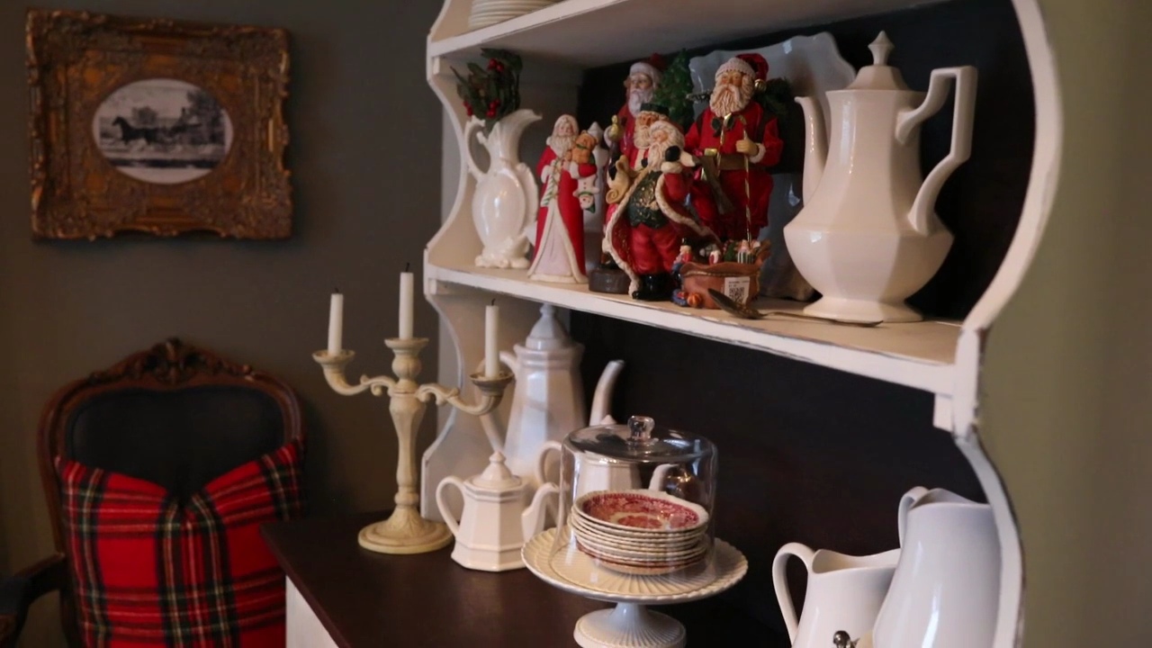 My Beautiful Christmas Home Tour With Thrifted Finds